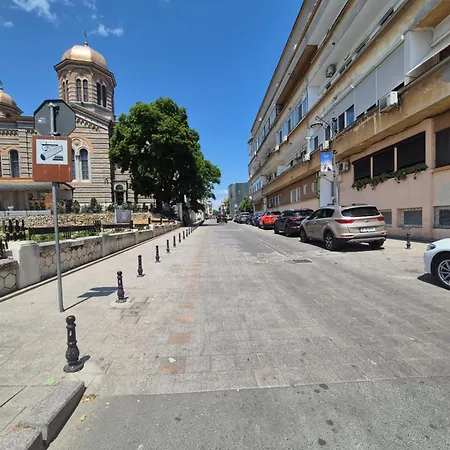 Black Sea View Retreat Apartment Constanta