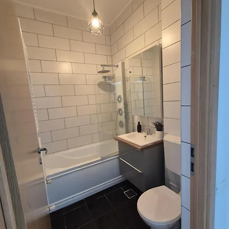 Black Sea View Retreat Apartment *