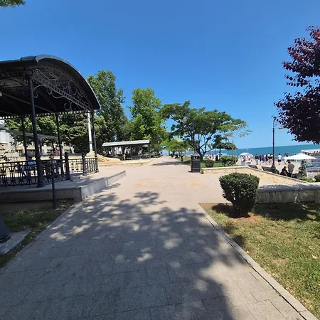 דירה Black Sea View Retreat קונסטנצה