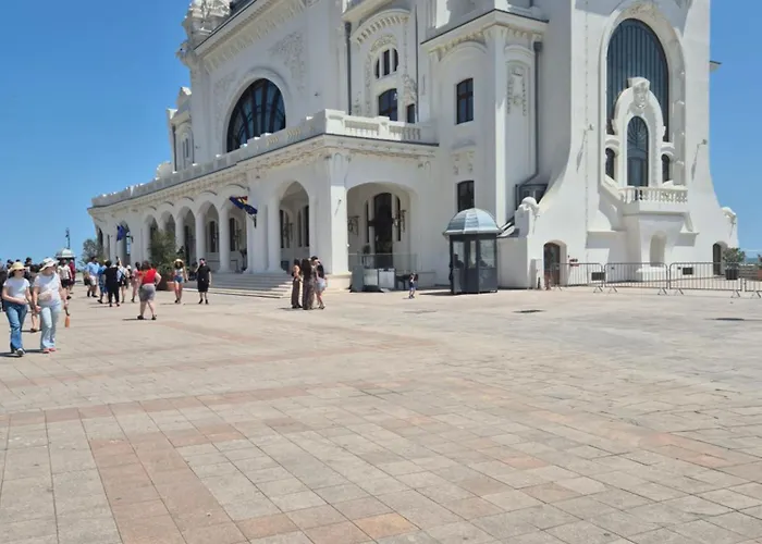 Black Sea View Retreat *